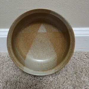 Vintage Iron Mountain Stoneware White Top Bowl